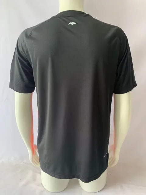 2006 Valencia CF Black Retro Football Jersey – Front View
