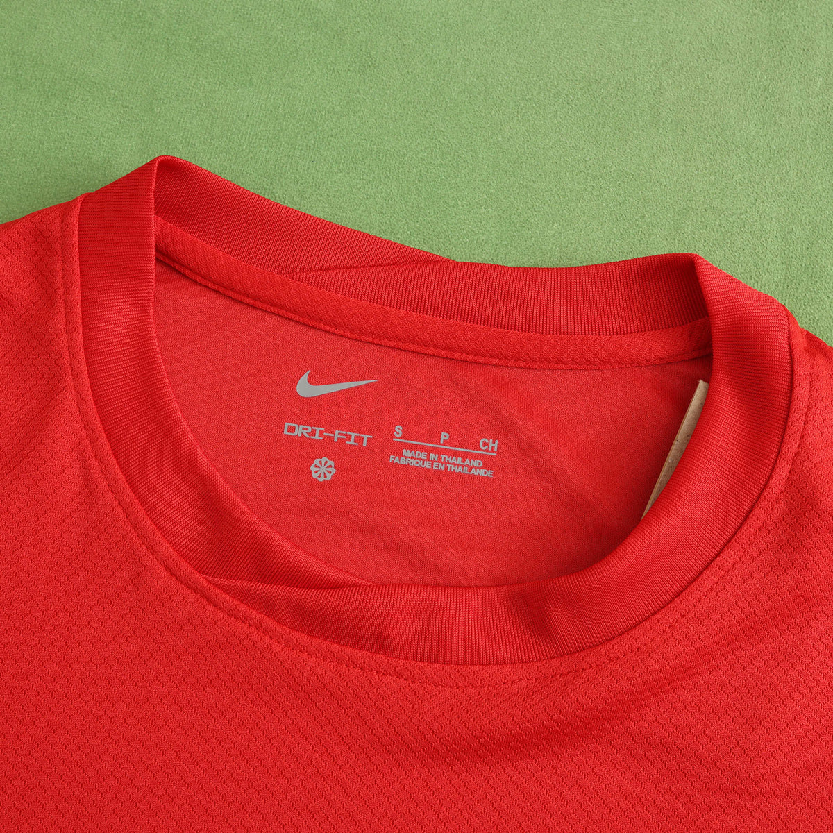 Arda Guler 2024 UEFA Turkey Home Formasi Football Jersey – Detailed View