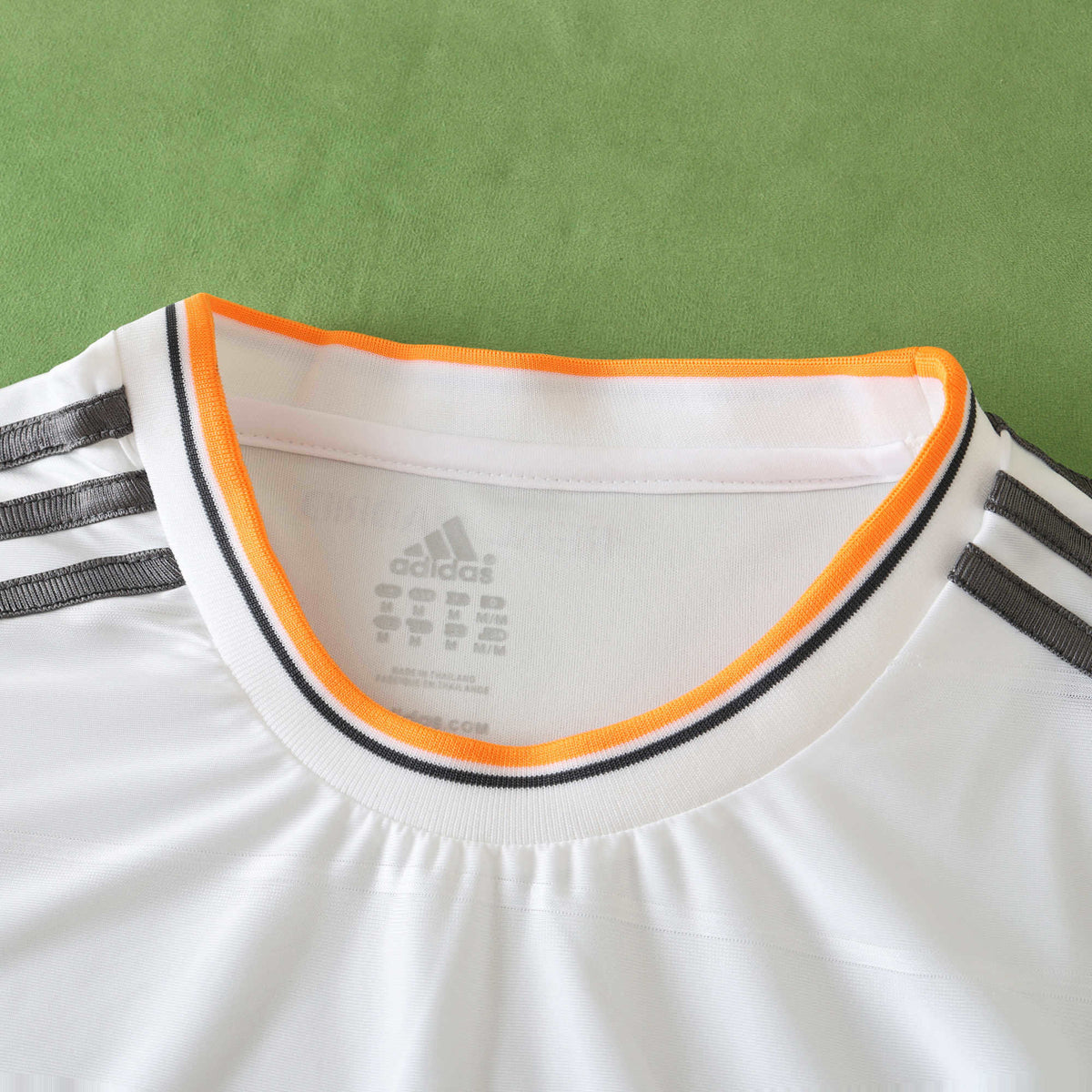 Real Madrid C.F. 2013-2014 Season Home Long Sleeve Retro Football Jersey Trikot Maillot V5