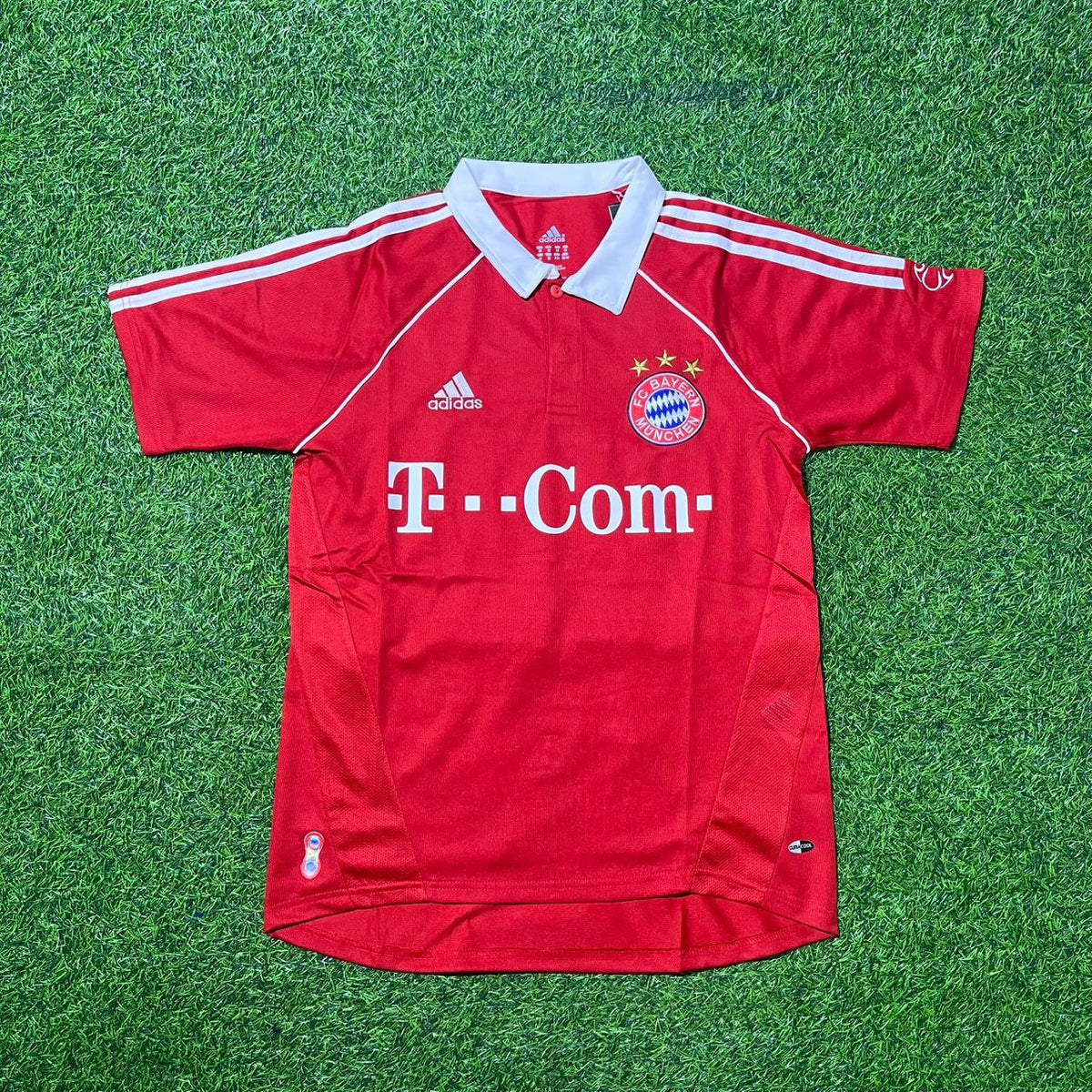 2006/07 Bayern Munich Red Retro Football Jersey – Bastian Schweinsteiger – Front View