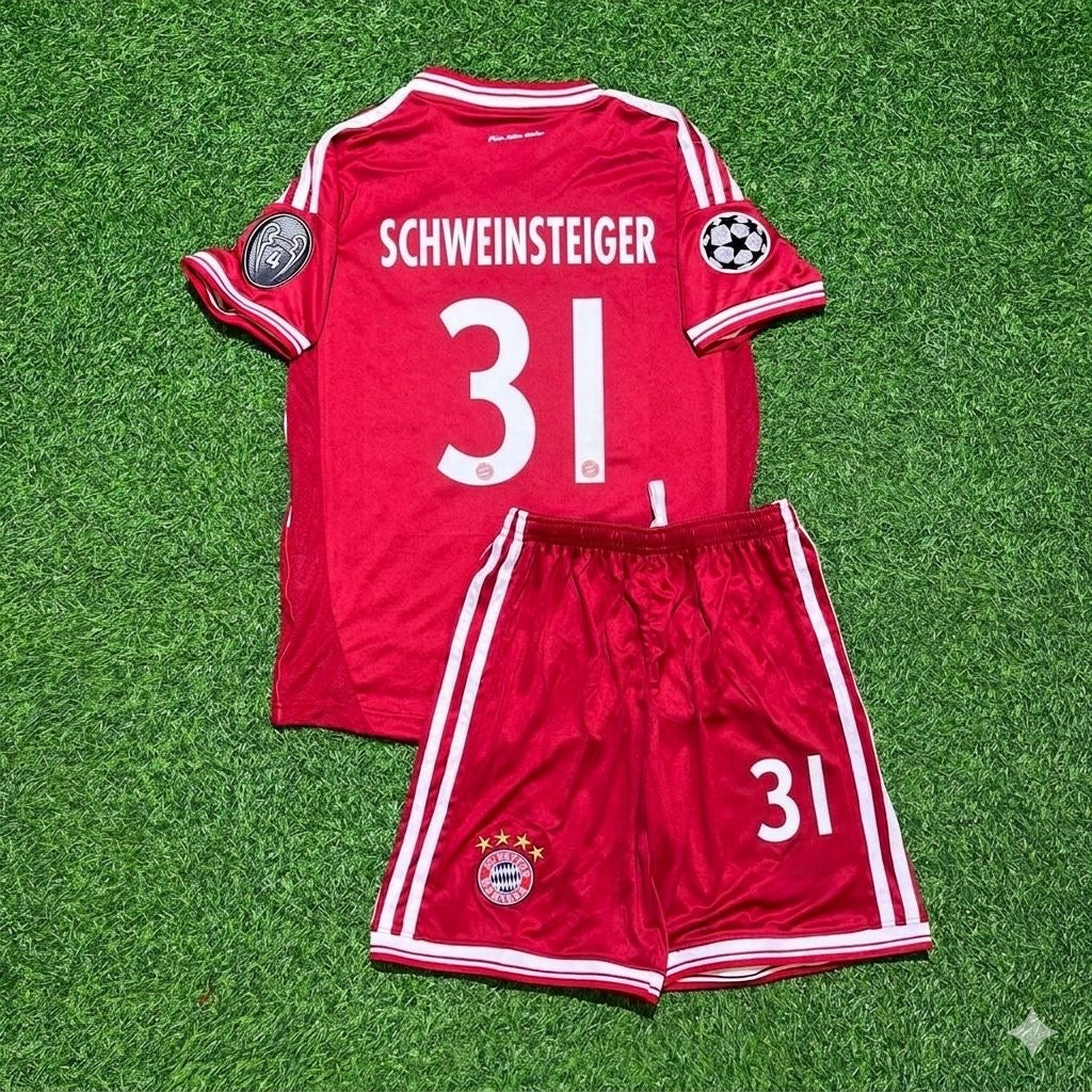 Bayern Munich 2013 Champions League Final Kids Retro Kit – Bastian Schweinsteiger #31 – Back View