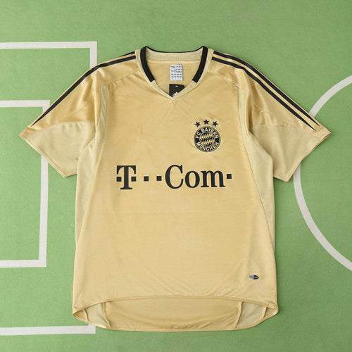 04/05 Bayern München Away Retro Football Jersey – Back View