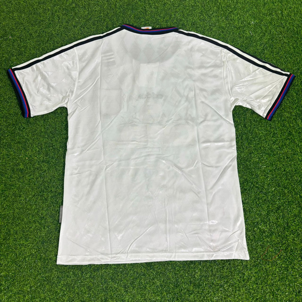 Bayern München 1996/97 Saison Auswärts Retro – Back View
