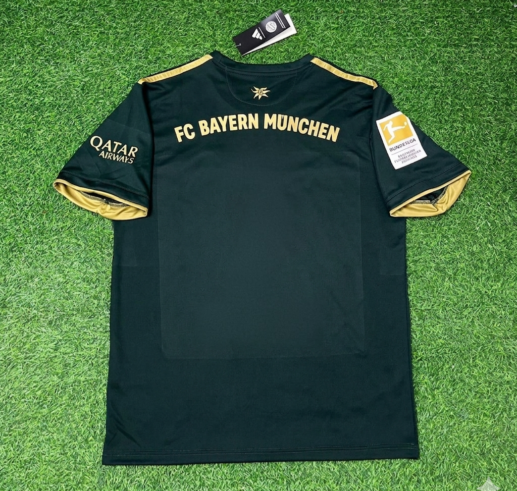 Bayern Munich 2021-2022 Oktoberfest Green Special Edition Football Jersey – Front View