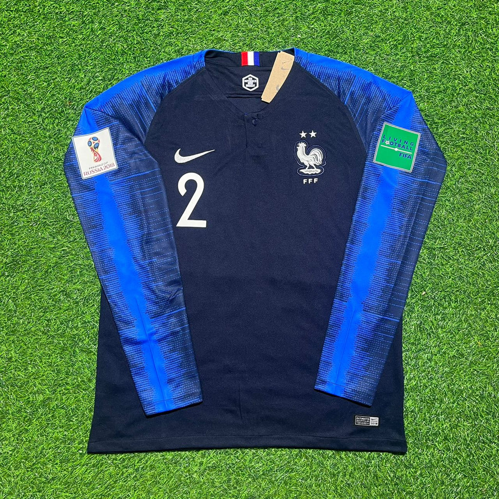 France 2018 World Cup Final Long Sleeve Retro Football Jersey – Benjamin Pavard – Front View