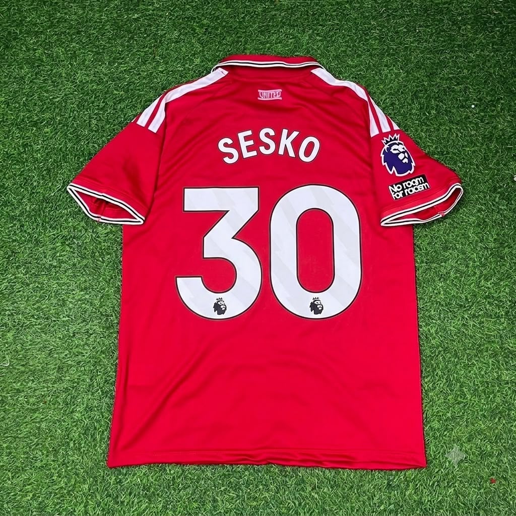 2027 Benjamin Šeško Manchester United Football Jersey – Back View
