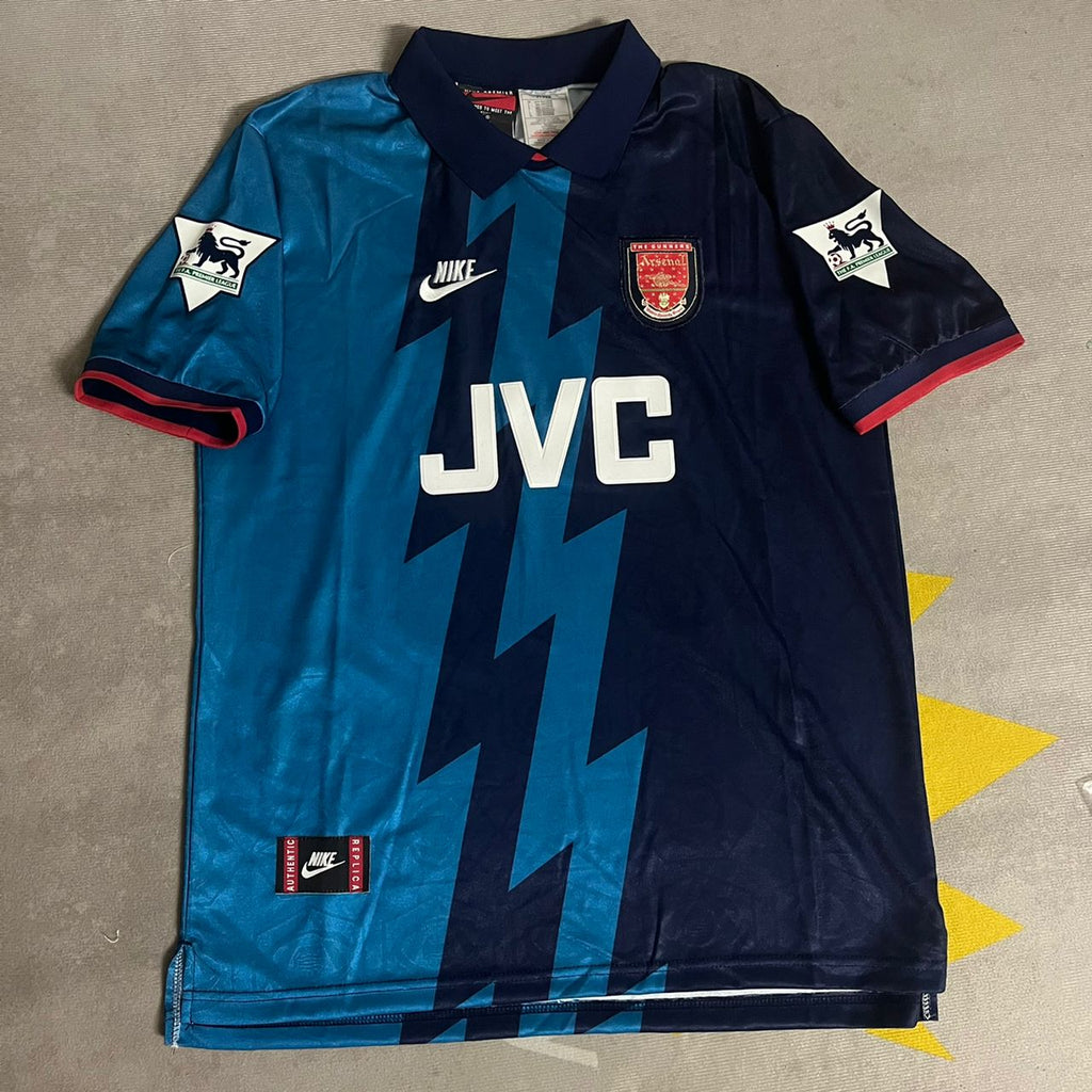 1998 Thierry Henry Arsenal Retro Season Retro Football Jersey – Front View