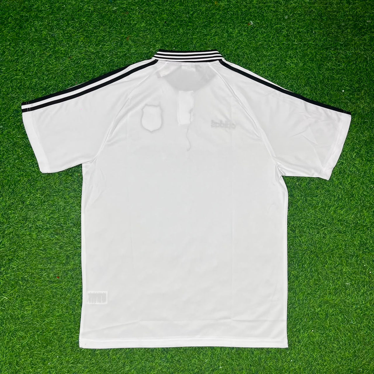 1996/97 Besiktas White Away Retro Football Football Jersey – Front View