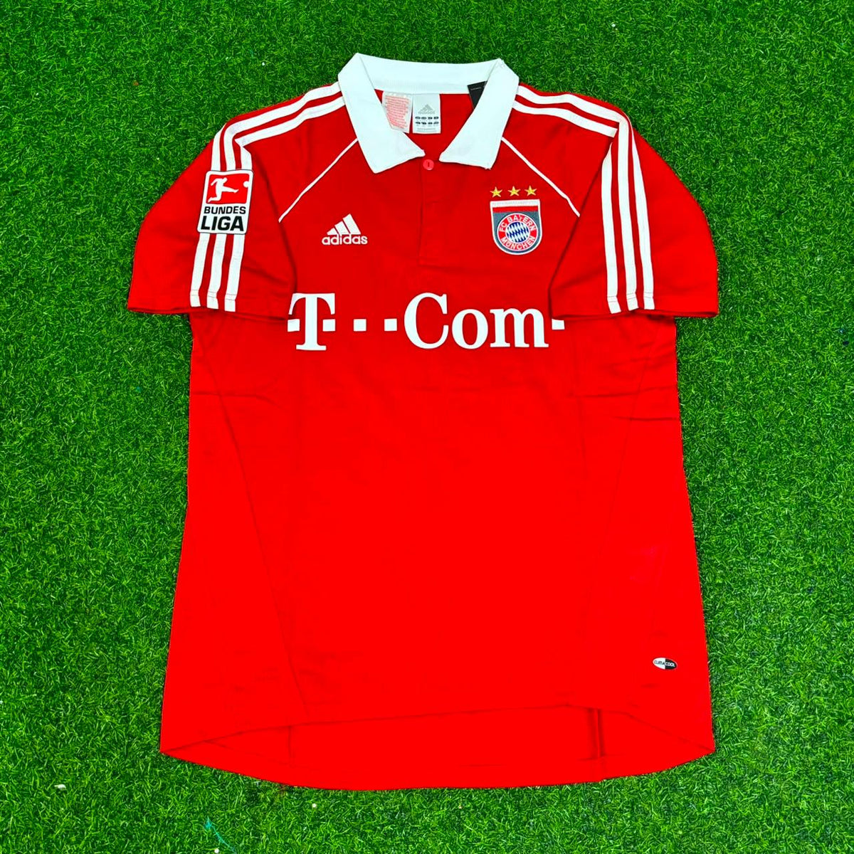 Bixente Lizarazu Bayern Munich 2005 06 Bundesliga Red Home Retro Football Jersey – Front View