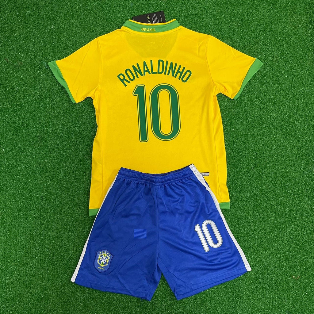 Ronaldinho Gaucho – Brazil 2006 Retro Kids Kit Jersey – | KinderTrikot | Enfant – Back View