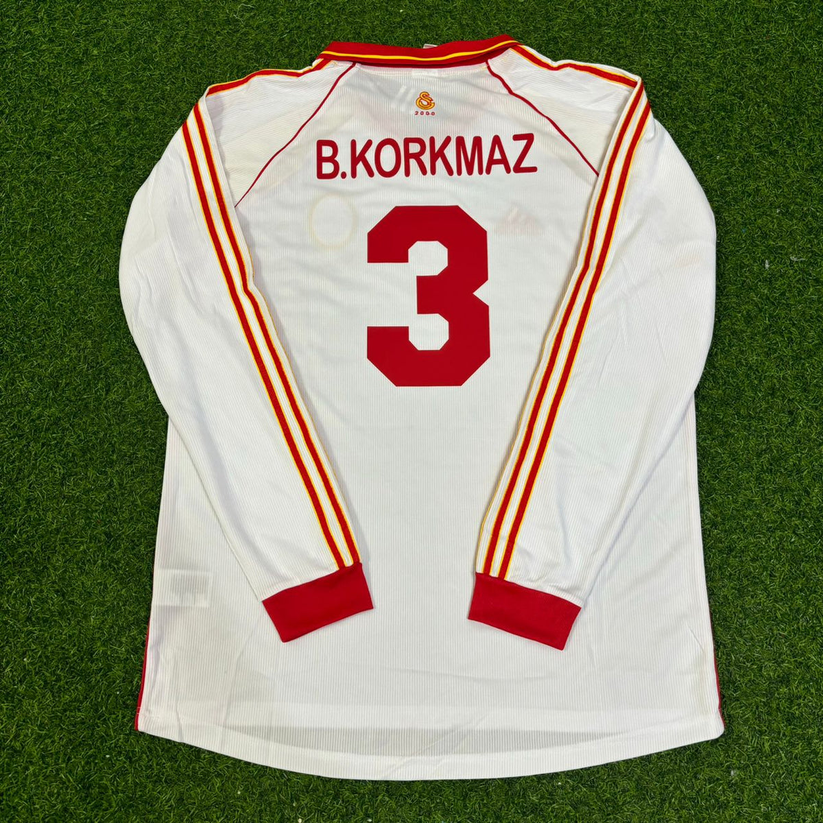 Bulent Korkmaz Galatasaray UEFA 2000 Final Retro Football Jersey – Back View