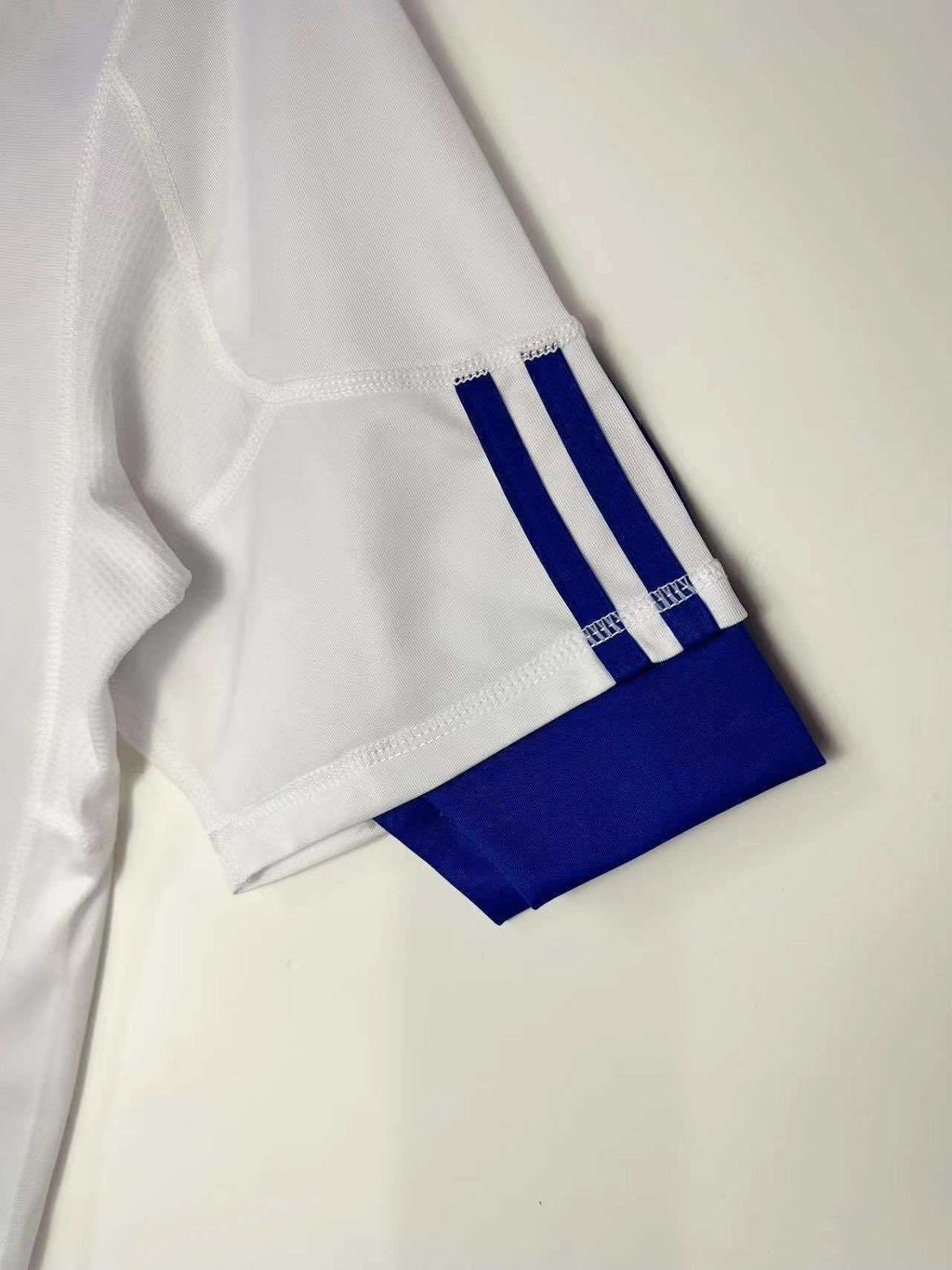 Real Madrid C.F. 2010-2011 Season Home Retro Football Jersey Trikot Maillot V3