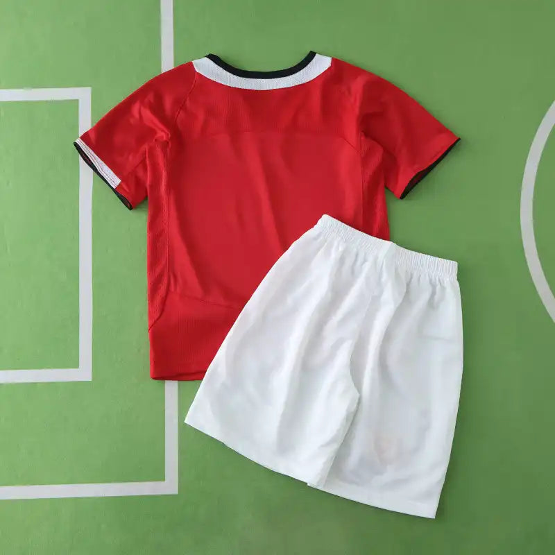 2005/06 Manchester United Home Retro Kids Football Jersey – Front View