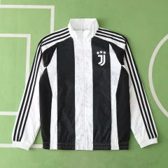 Juventus New Season Both Sides Football Windbreaker Windjacke – Detailed View