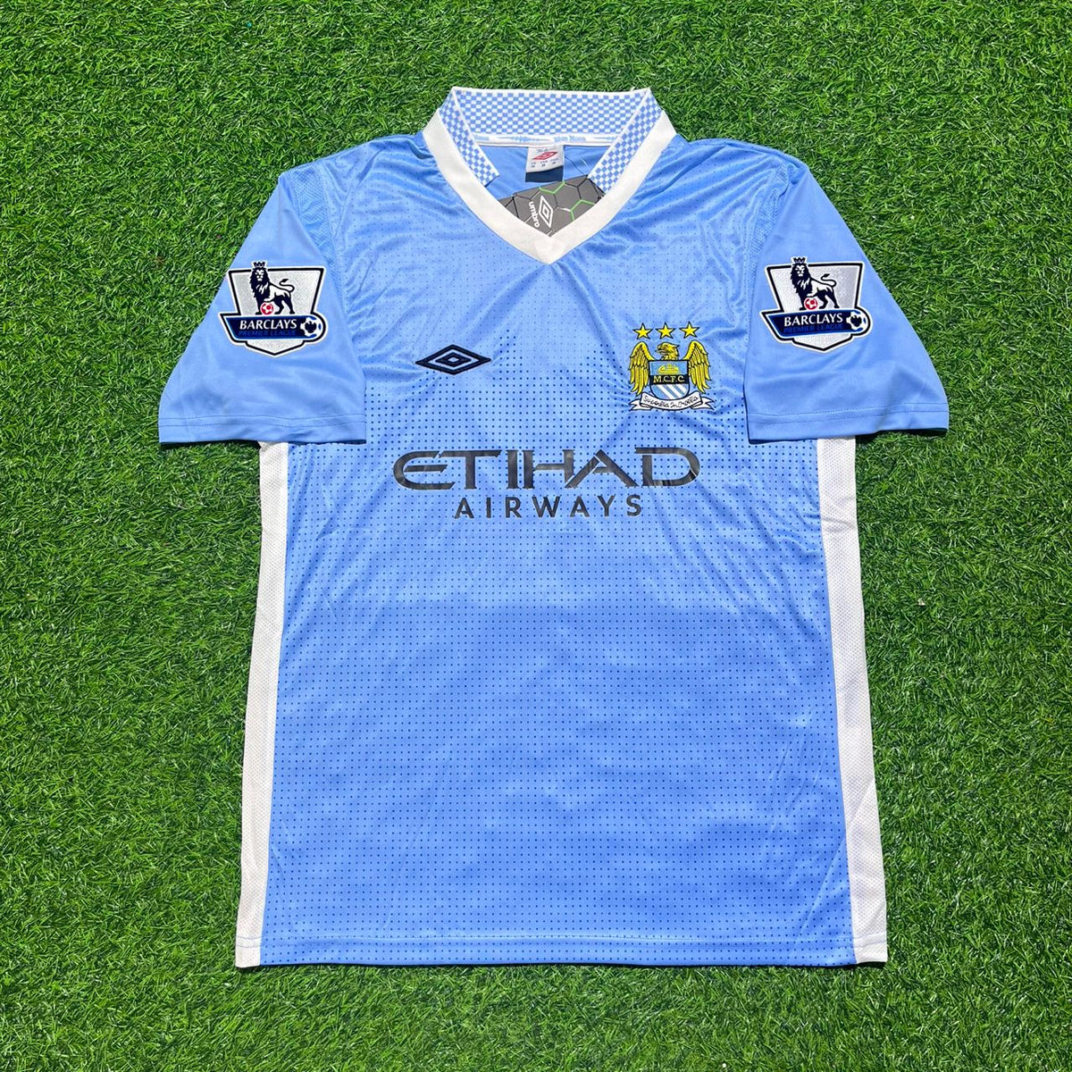 2011/12 Carlos Tevez 32 Manchester City Home Kit Blue Retro Football Jersey – Front View