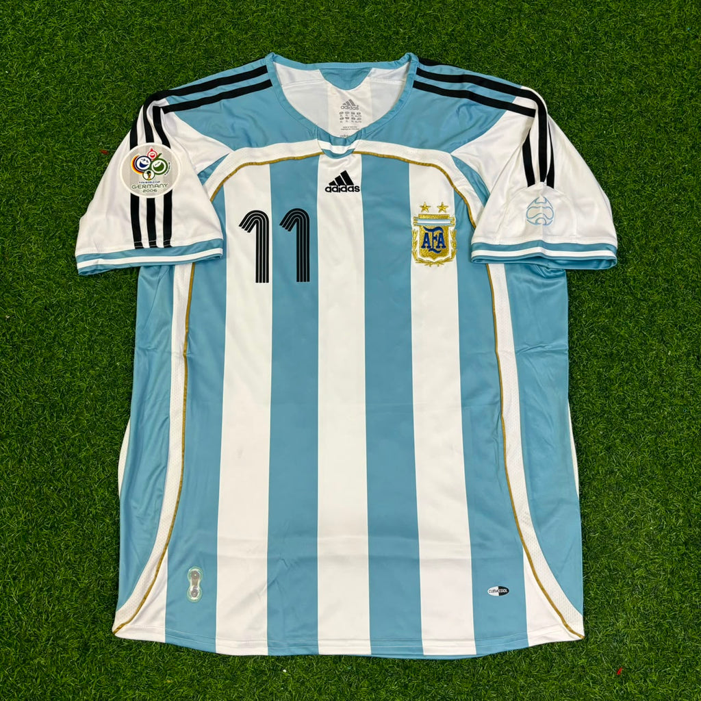 Argentina 2006 World Cup Retro Soccer Jersey – Carlos Tevez – Front View