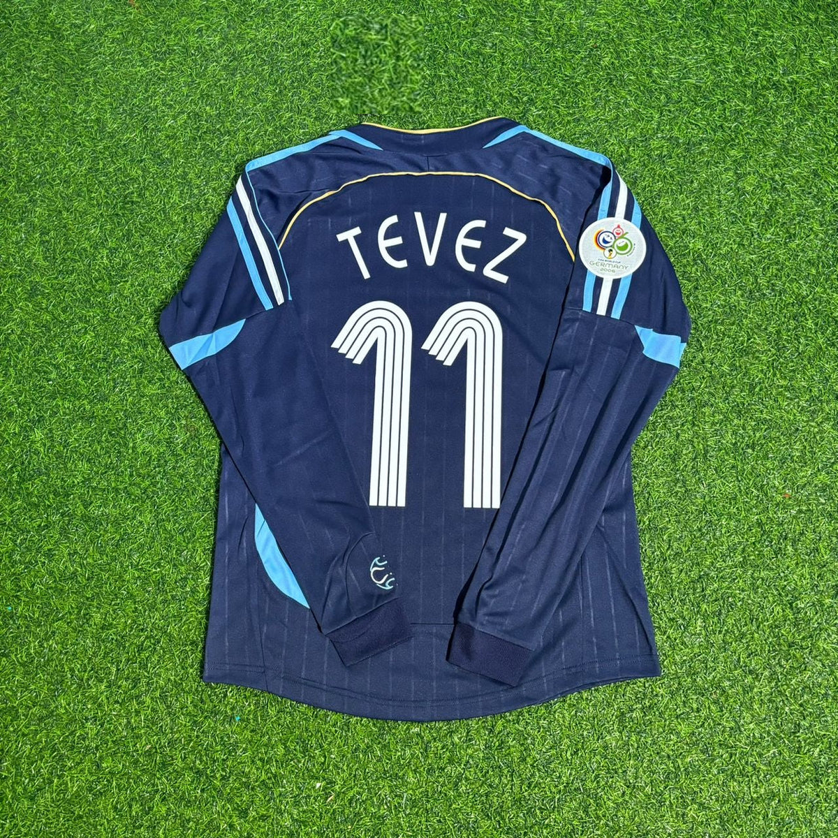 Argentina 2006 World Cup Long Sleeve Retro Football Jersey – Carlos Tevez – Back View