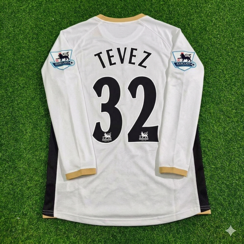 2006/07 Carlos Tevez #32 Manchester United White Retro Long Sleeve Football Jersey – Back View