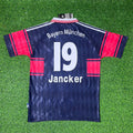 Bayern Munich Retro 1997/99 Jersey – Carsten Jancker 22 – Back View