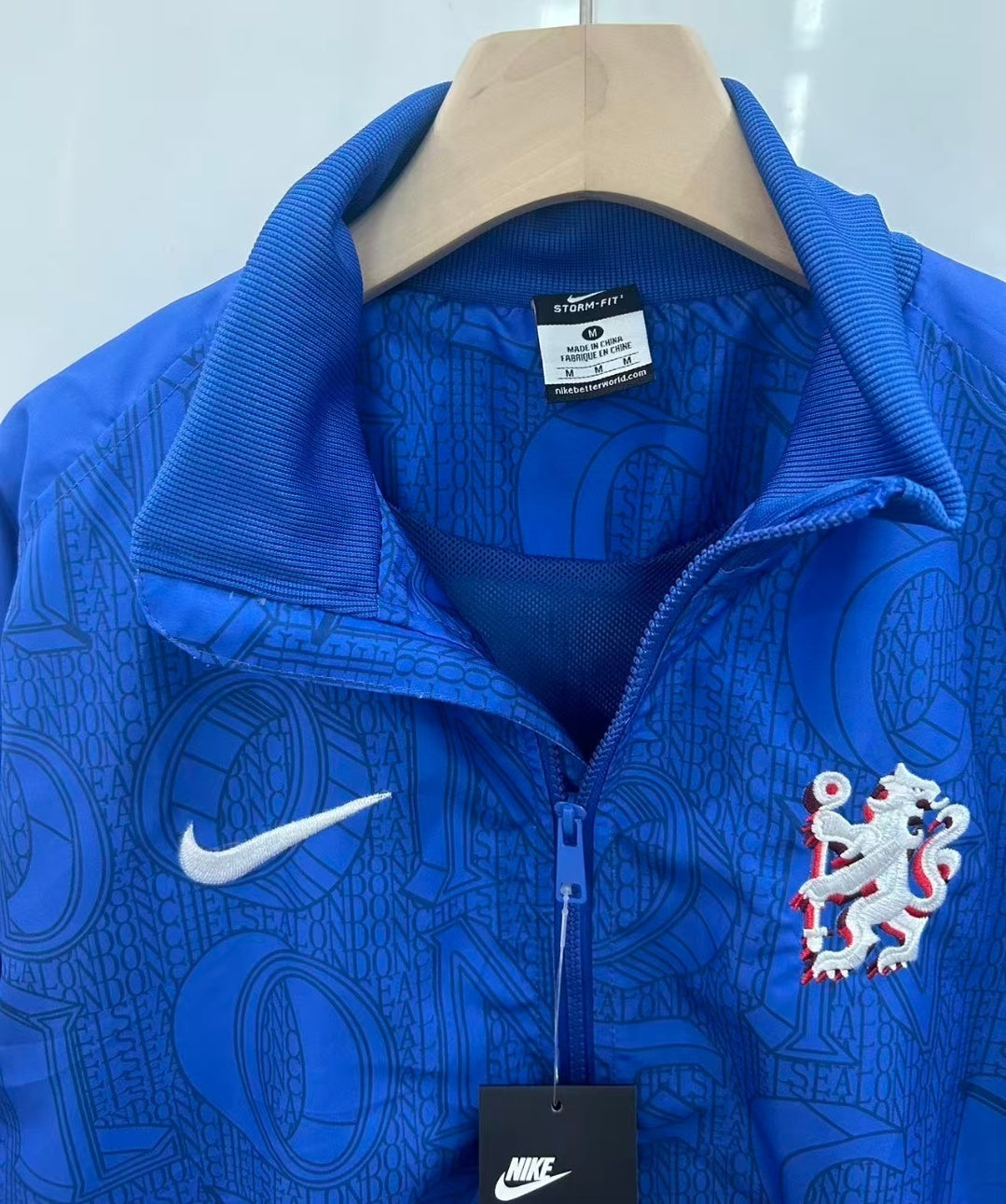 Chelsea Blue Windbreaker Jacket Paradise Edition – Detailed View