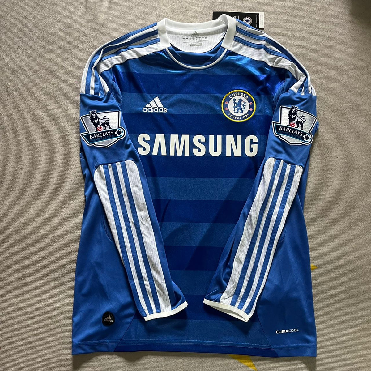 Fernando Torres Chelsea 2011-2013 Long Sleeve Season Jersey – Front View