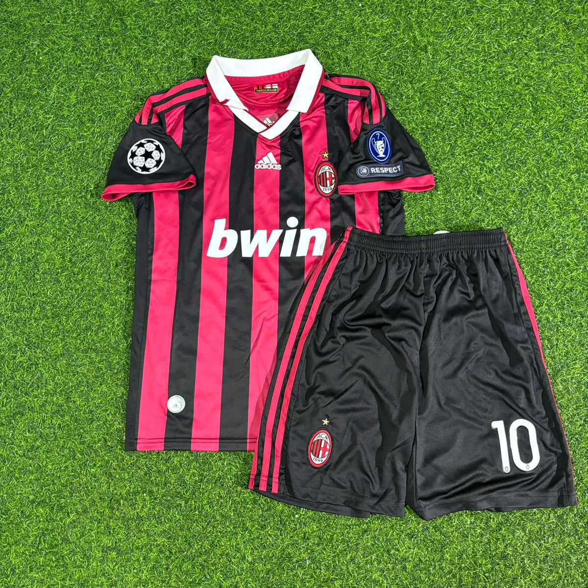 Clarence Seedorf AC Milan 2008-2009 Kids Home Retro Football Jersey – Front View