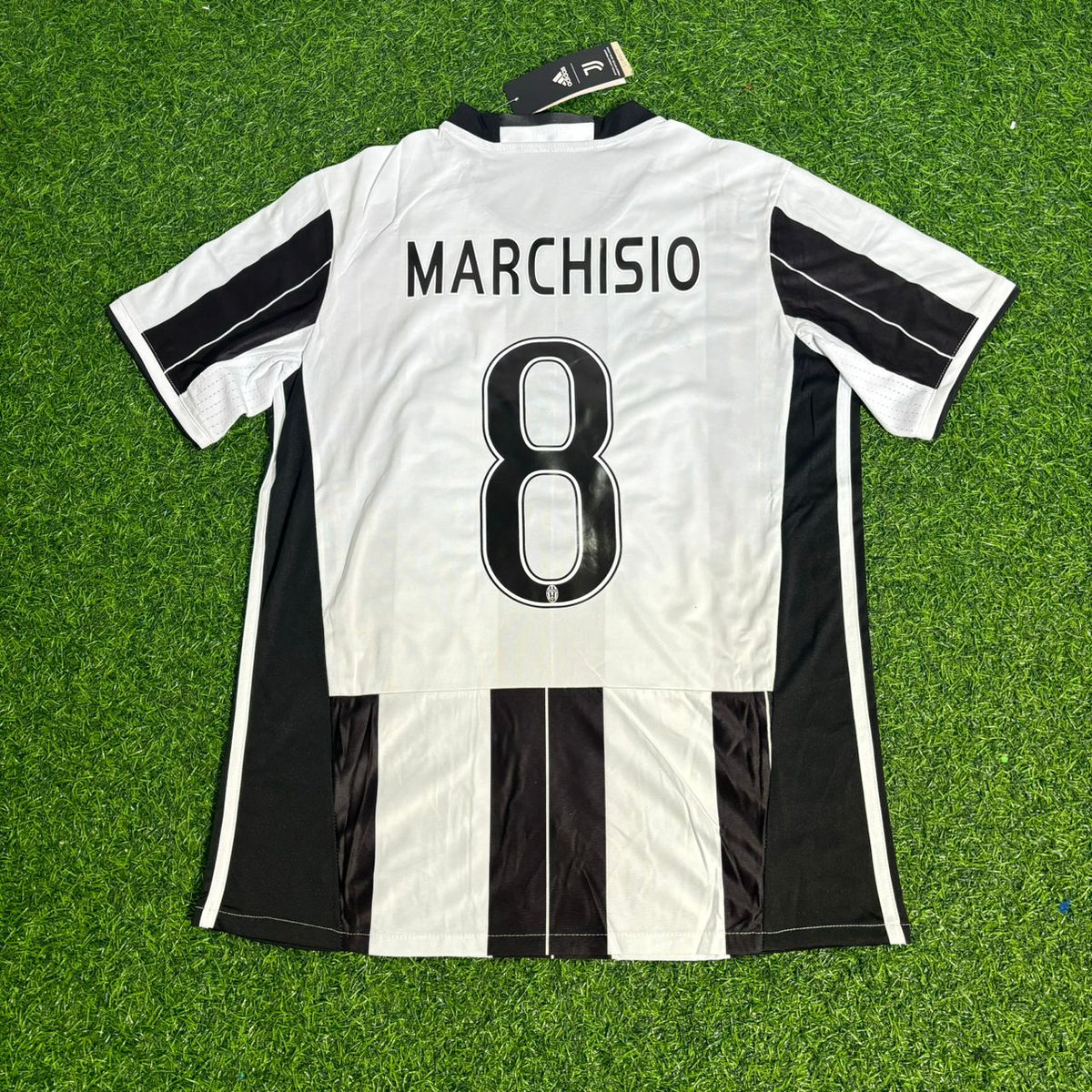 Juventus 2016/17 Home Retro Football Jersey – Claudio Marchisio – Back View