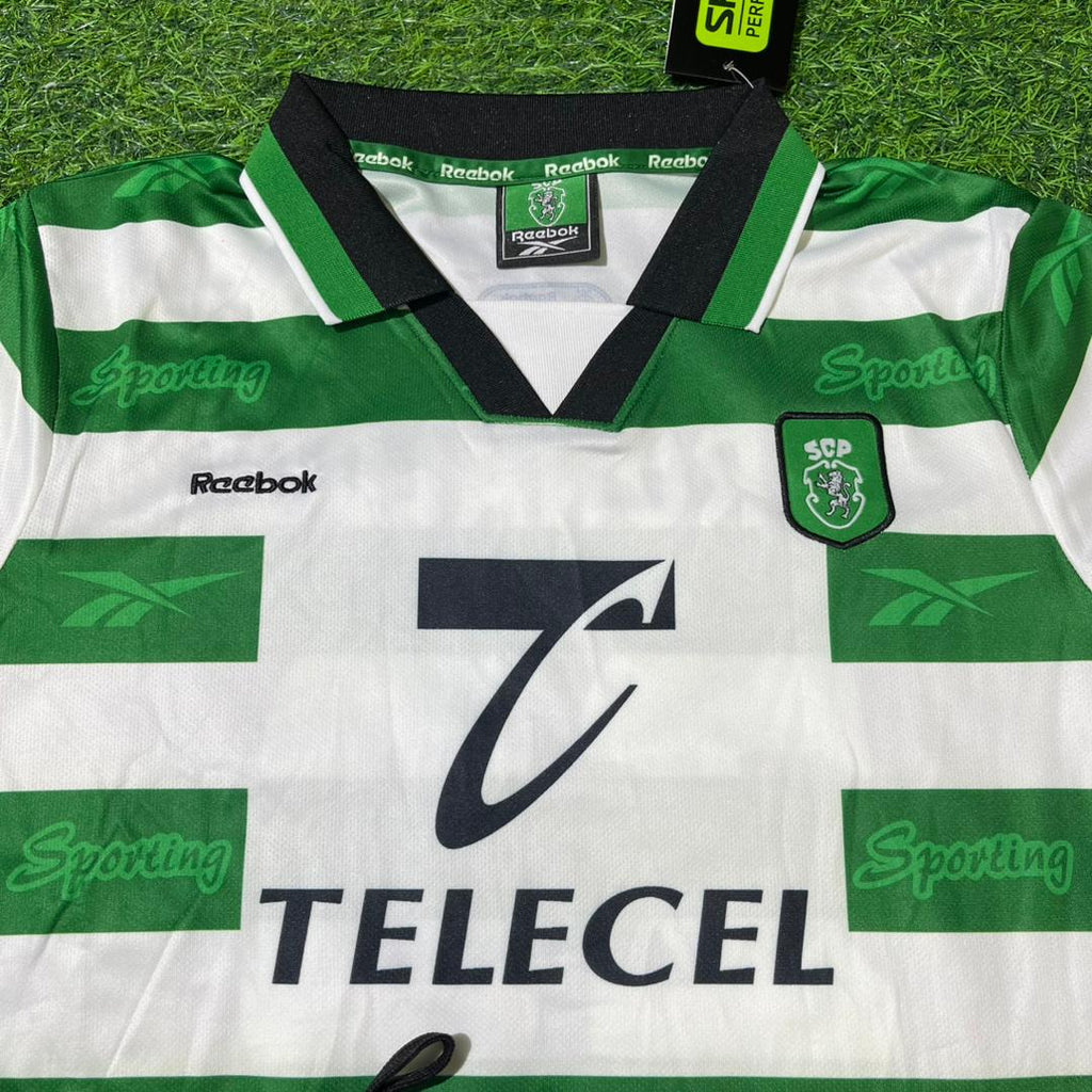 Sporting CP Lisbon Football Jersey – Cristiano Ronaldo First Football Team – Detailed View
