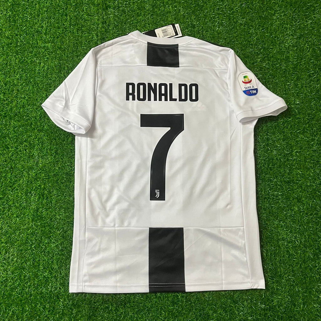 Cristiano Ronaldo Juventus 2018 2019 Retro Jersey – Back View