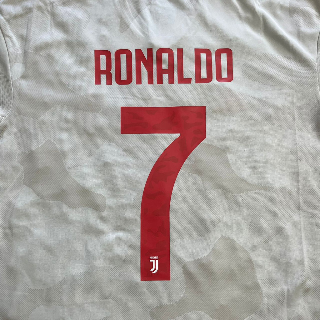 2019 Cristiano Ronaldo Juventus 2020 White Retro Football Jersey – Detailed View