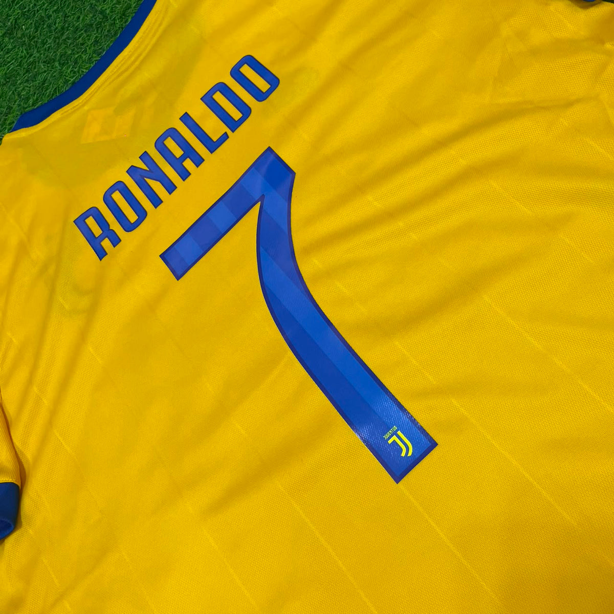 Cristiano Ronaldo Juventus Yellow Retro Football Jersey – Detailed View
