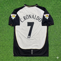 2001/02 Cristiano Ronaldo #7 Manchester United Reversible Retro Football Jersey – Back View