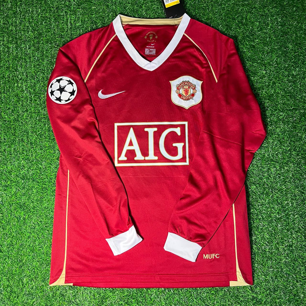 2006 Cristiano Ronaldo #7 Manchester United 2007 Red Golden Football Jersey – Front View