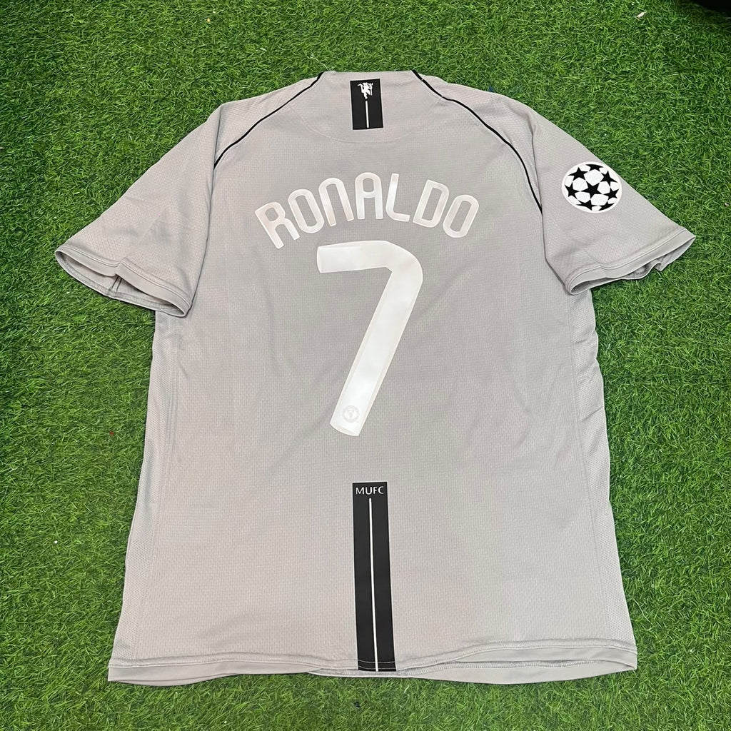 Cristiano Ronaldo Manchester United 2007 2008 Grey Retro Jersey – Back View
