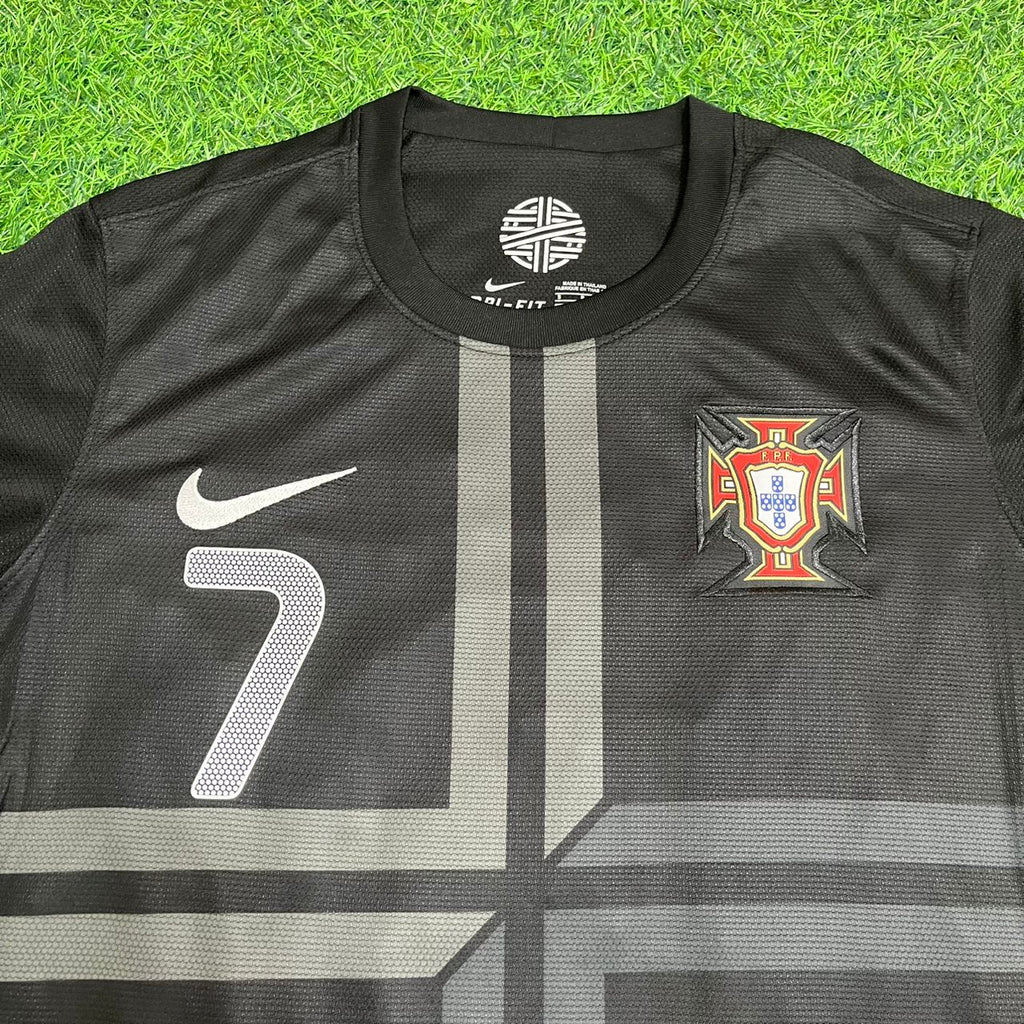 Cristiano Ronaldo Portugal 2014 World Cup Retro Football Jersey – 4