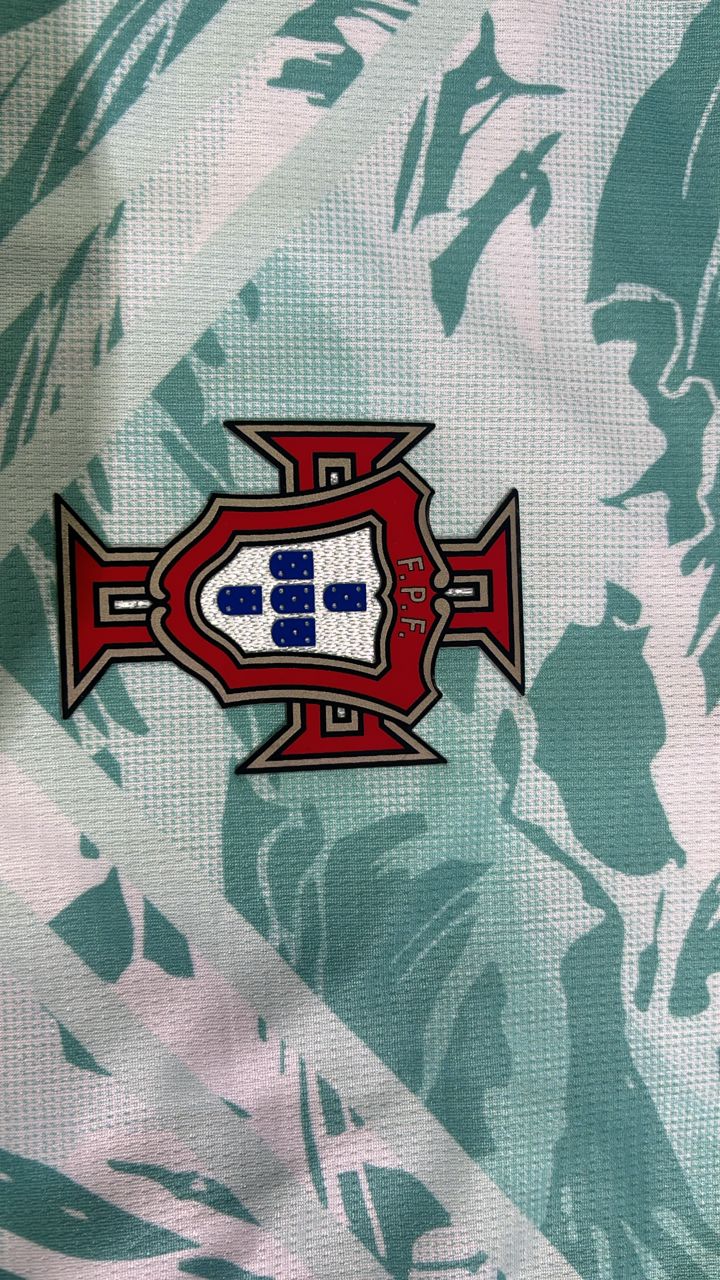 Cristiano Ronaldo Portugal 2026 World Cup Away Special Legacy Patch Long Sleeve Football Jersey – 7