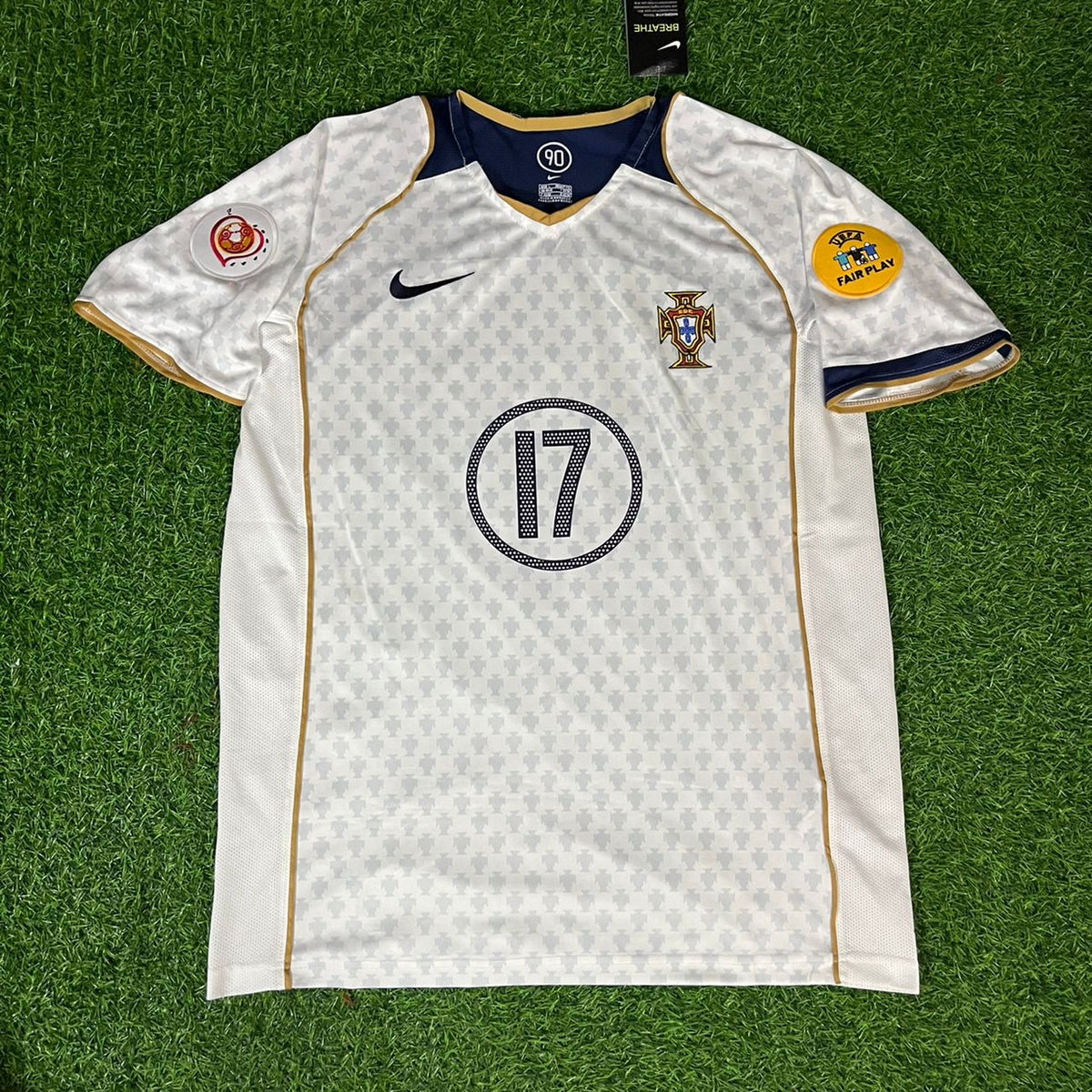 Portugal EURO 2004 Retro White Away Soccer Kit Jersey – Cristiano Ronaldo 17 – Front View