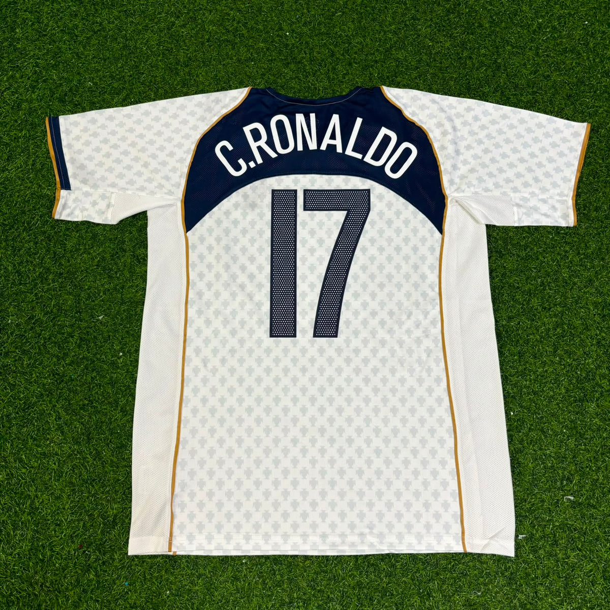 Cristiano Ronaldo 17 Portugal EURO 2004 Retro White Away Soccer Kit Jersey – Back View