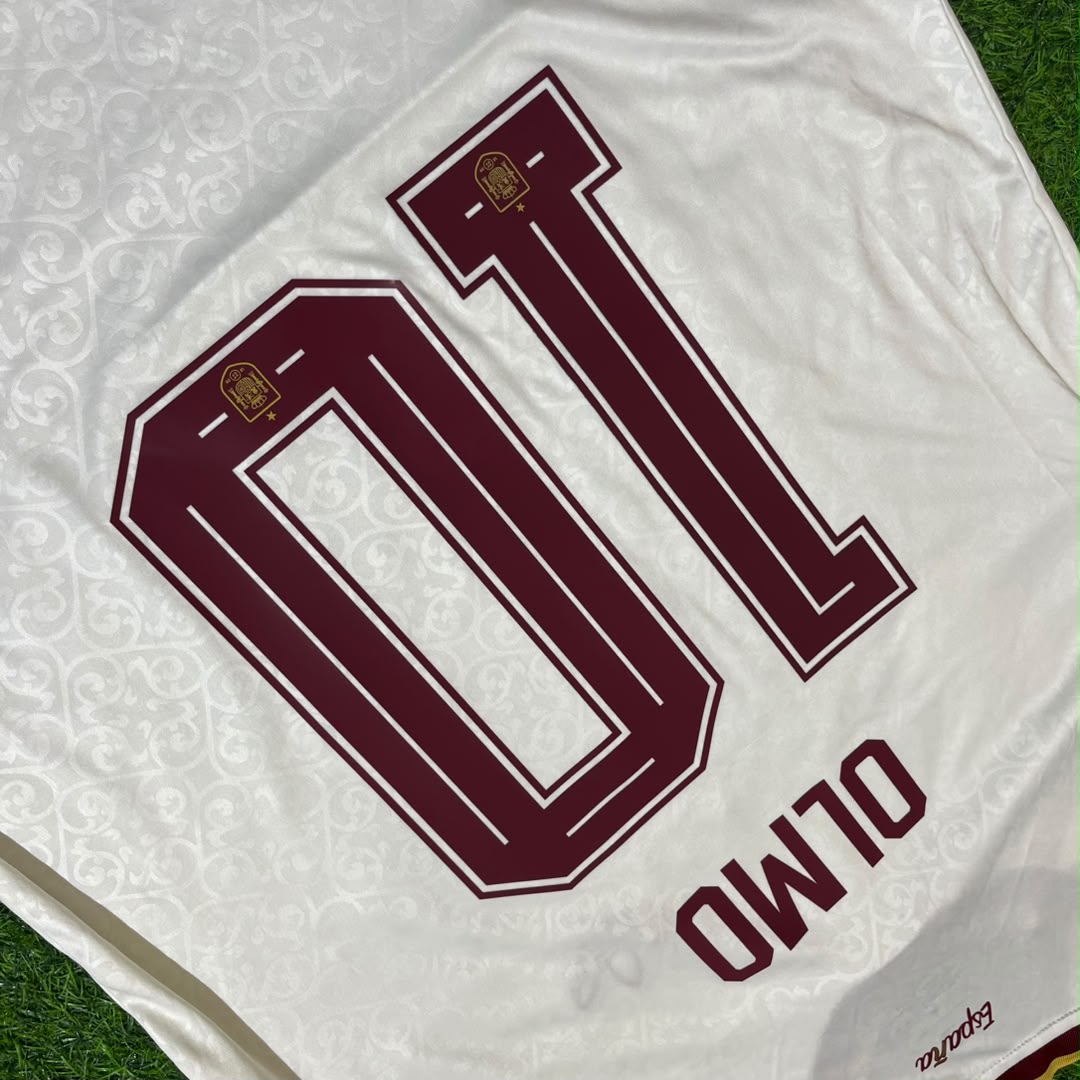 Dani Olmo #10 Spain 2026 World Cup Away Long Sleeve Jersey – Detailed View