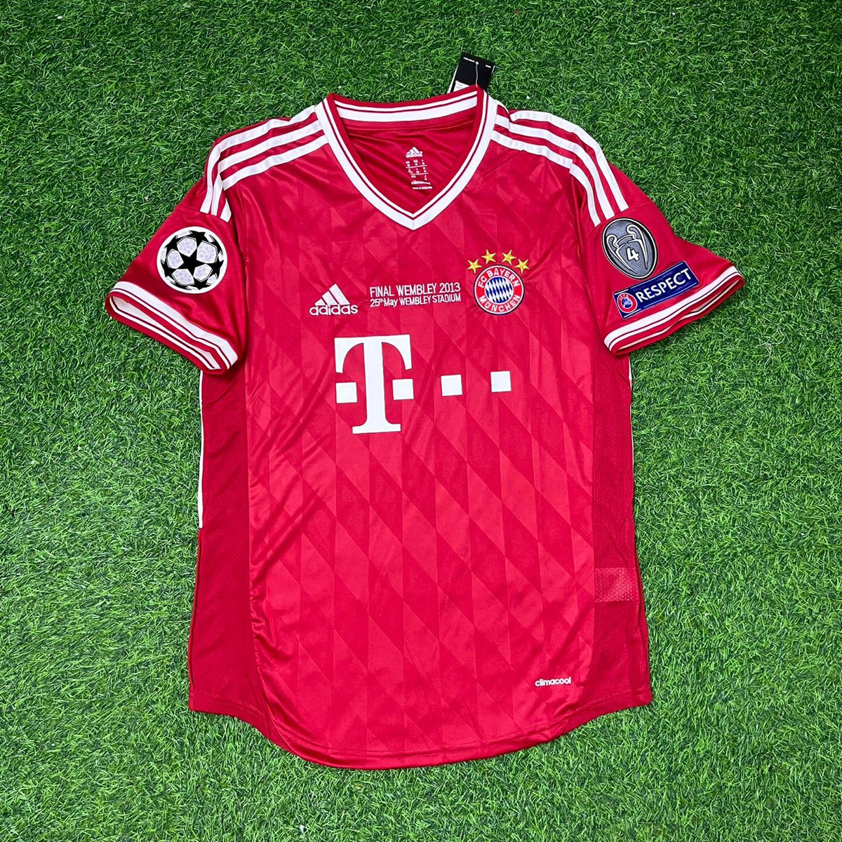 2013 Dante Bayern Munich Champions League Final Football Jersey – Front View