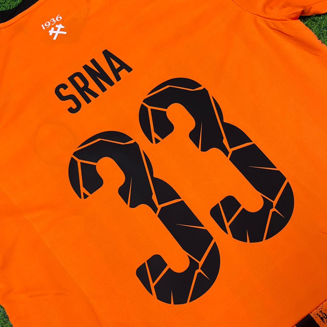 Darijo Srna Shakhtar Donetsk Retro Football Jersey – Detailed View