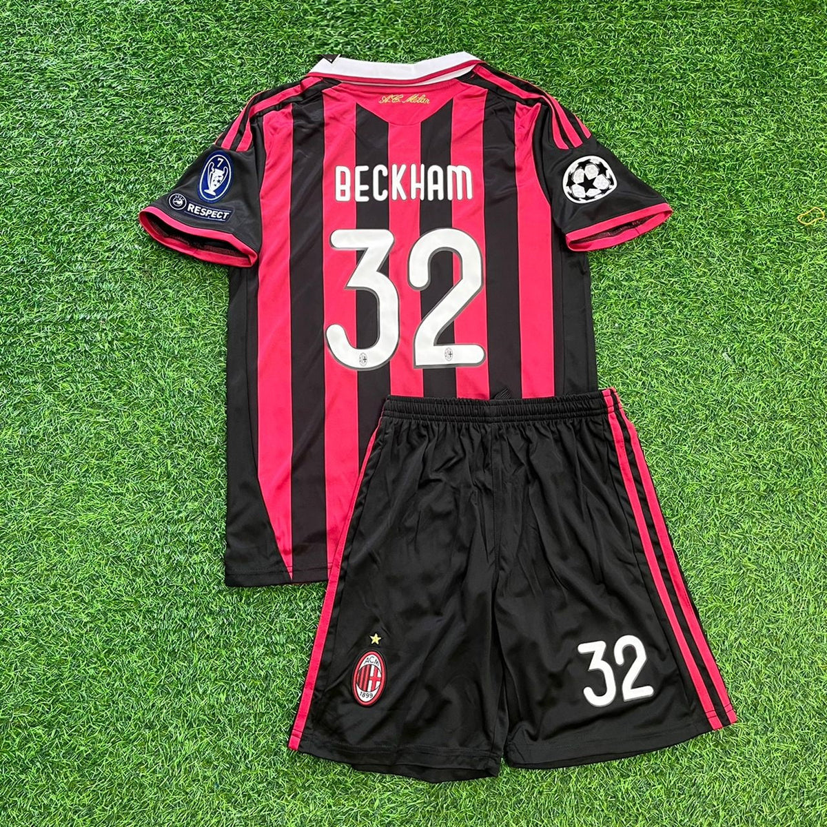 2009/10 David Beckham AC Milan Kids Retro Football Jersey – Back View