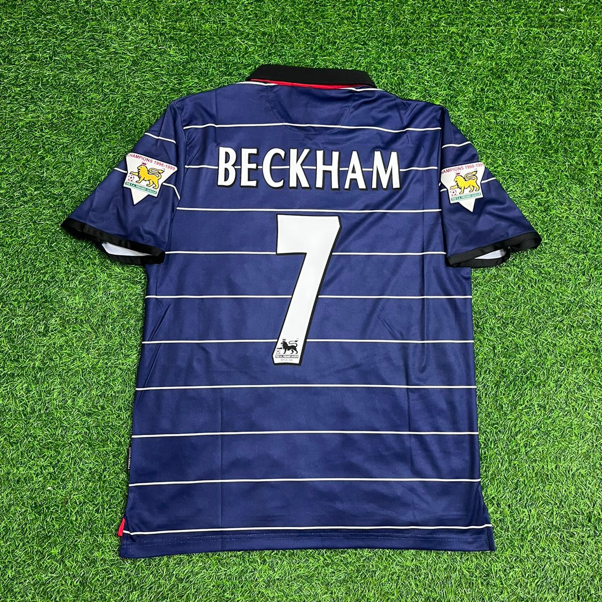 1999/00 David Beckham Manchester United Night Blue Retro Football Jersey – Back View