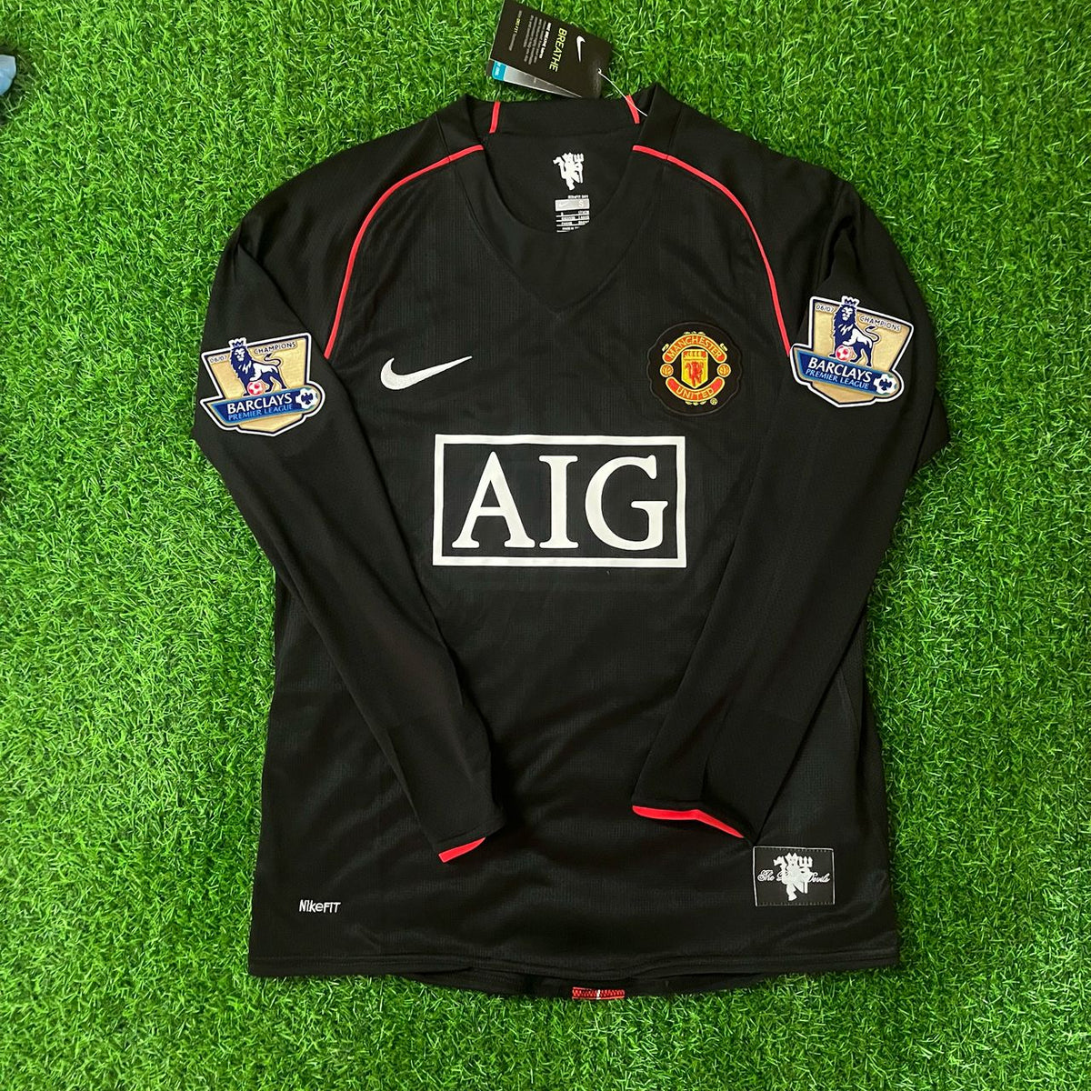 David Beckham – Manchester United Black Retro Kit Jersey – | | – 8