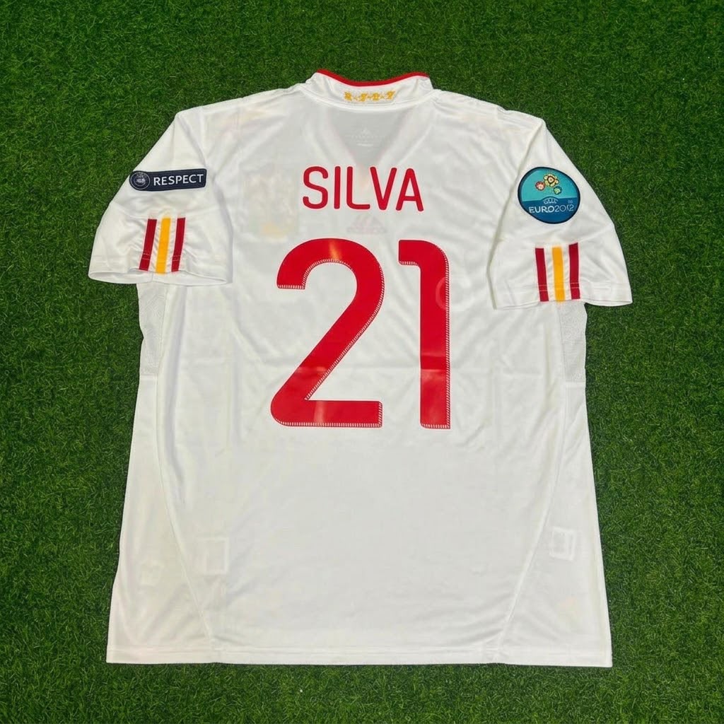 Spain EURO 2012 Final Retro Football Jersey – David Silva – Back View