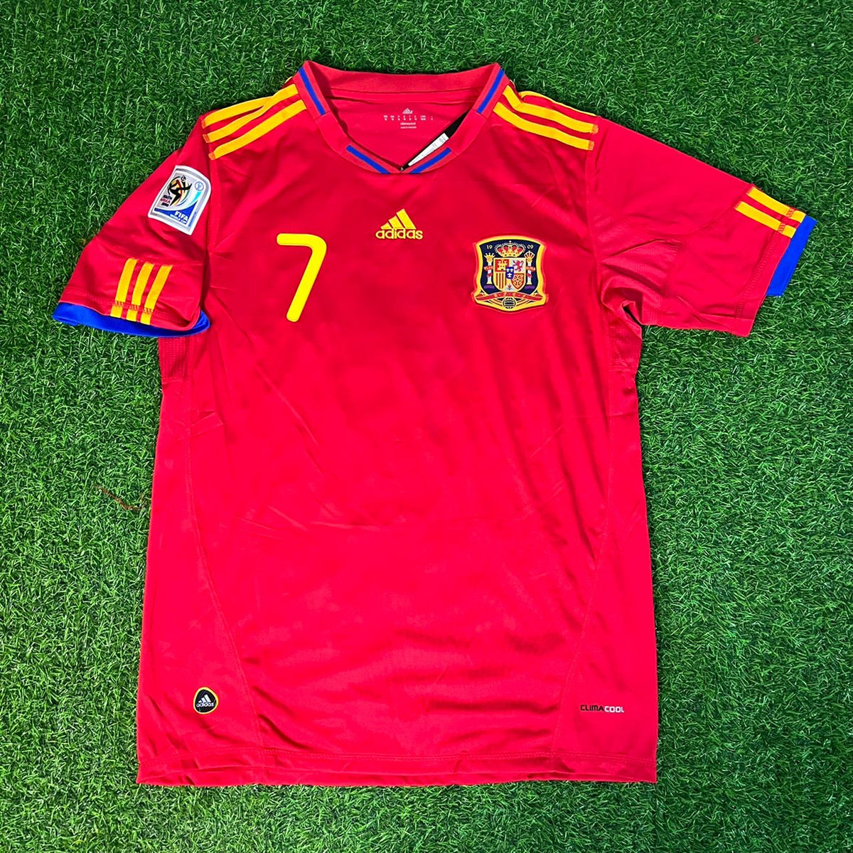 David Villa 7 – Spain 2010 World Cup Retro Kit Jersey – | | – Front View