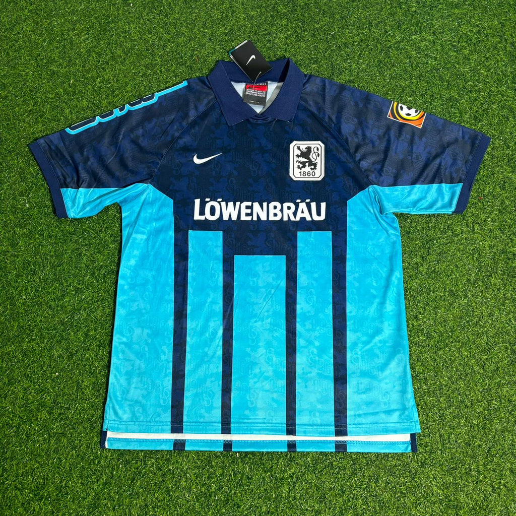 Davor Šuker TSV 1860 München Blaues Heim Retro – Detailed View