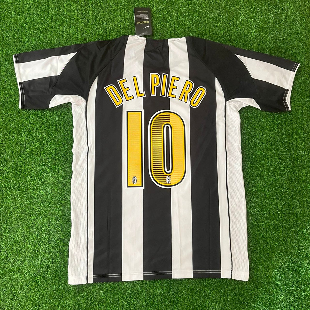 2004/05 Alessandro Del Piero Juventus White & Black Retro Football Jersey – Back View