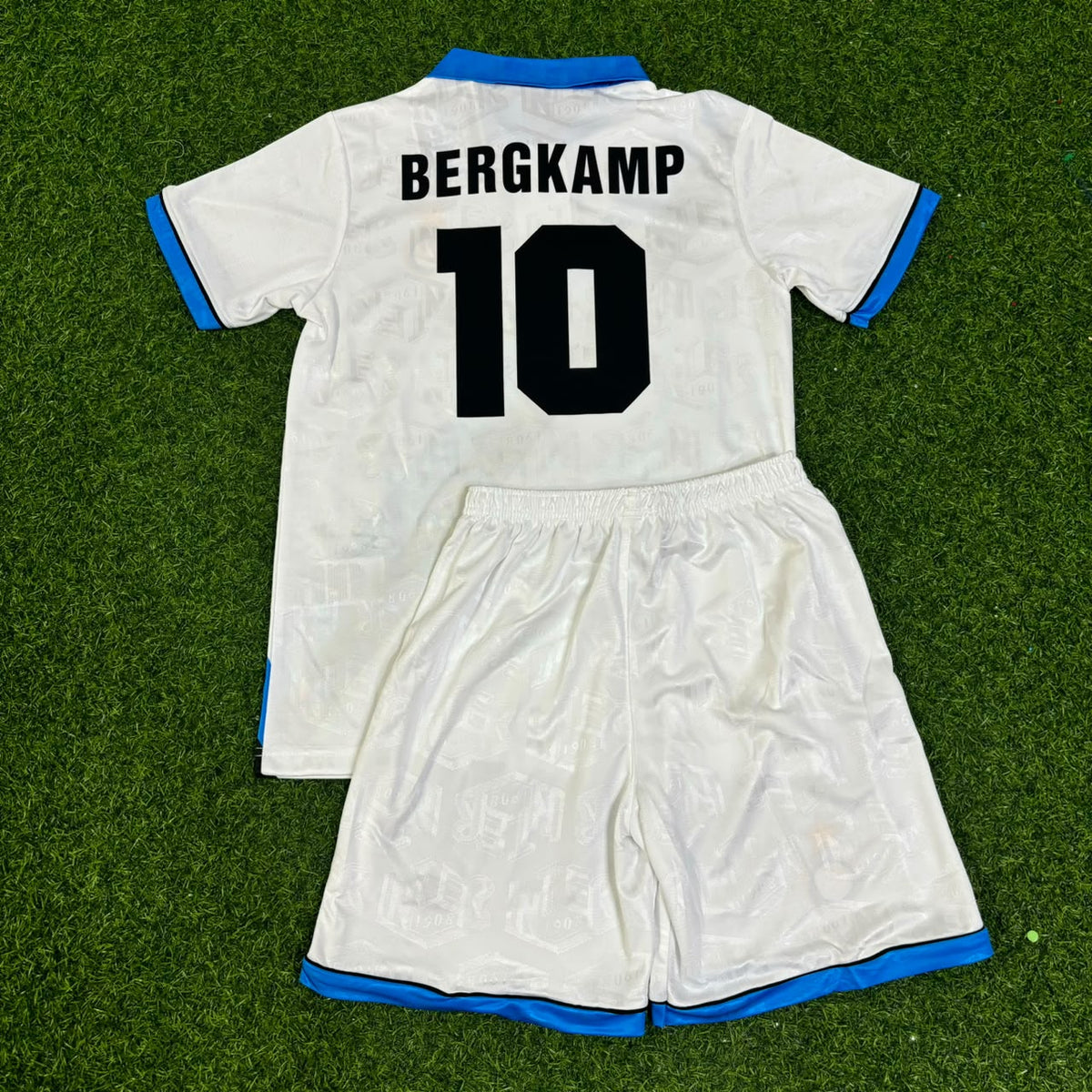 Dennis Bergkamp Inter 1997/98 Away Kids Retro Football Jersey – Back View