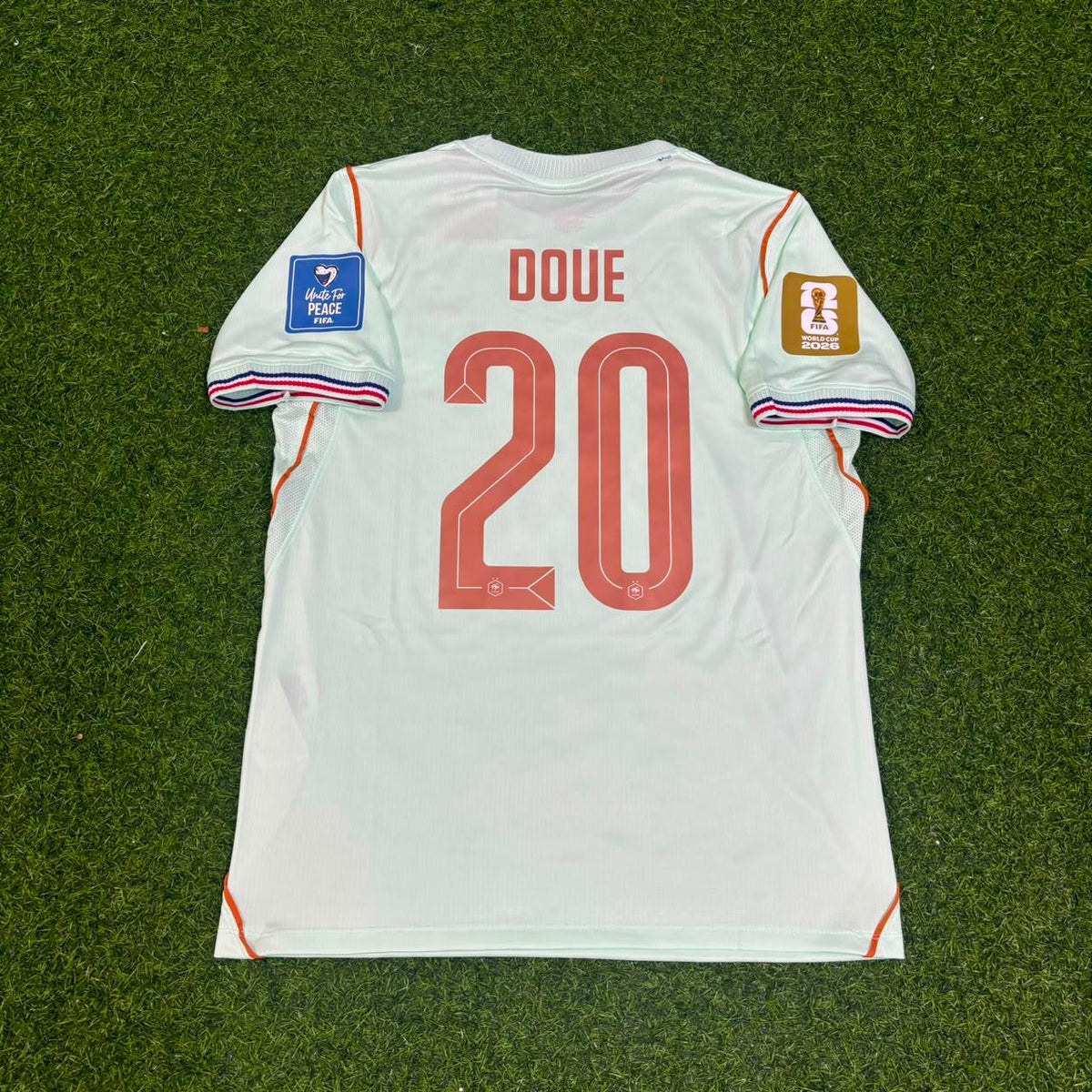 France 2026 World Cup Away Jersey – Desire Doue #20 – 11